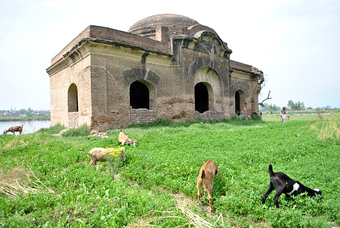 Lodhi era Mosque, Gujranwala, Pakistan