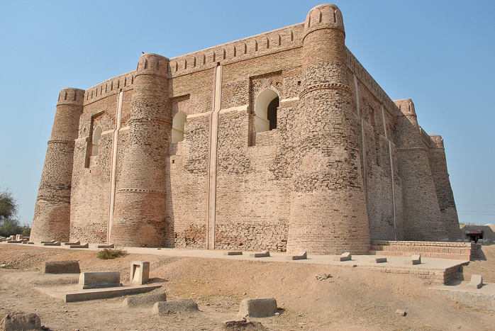 Khalid Walid Tomb, Khanewal, Pakistan