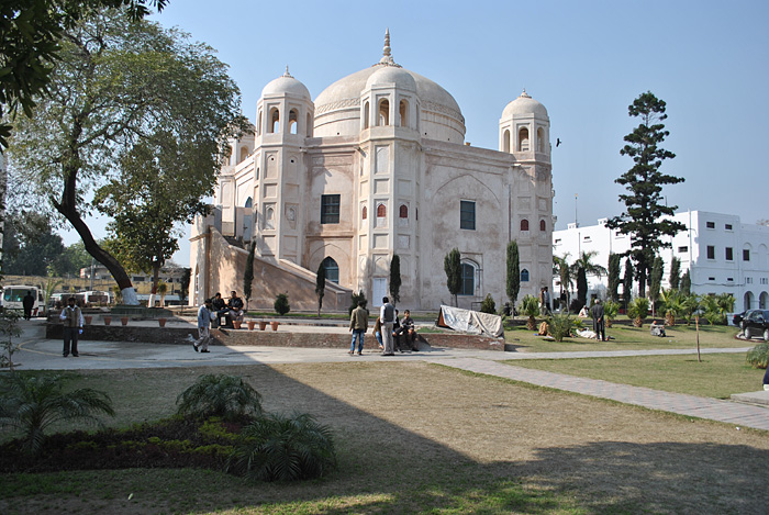 Anarkali Tomb