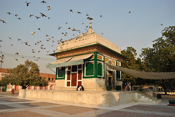 Hazrat Mian Mir Tomb, Lahore, Pakistan

