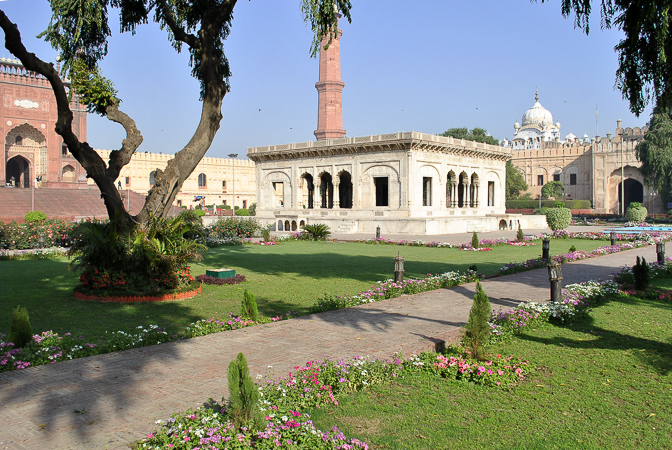 Hazuri Bagh and Baradari, Lahore, Pakistan