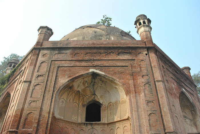 Nusrat Khan Tomb, Lahore, Pakistan