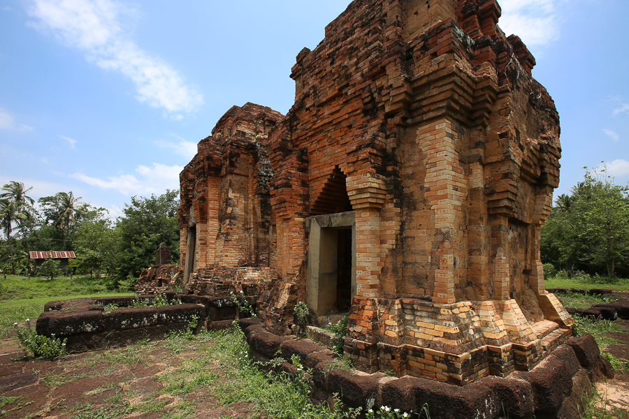 Prasat Ban Phlai, Surin, Thailand